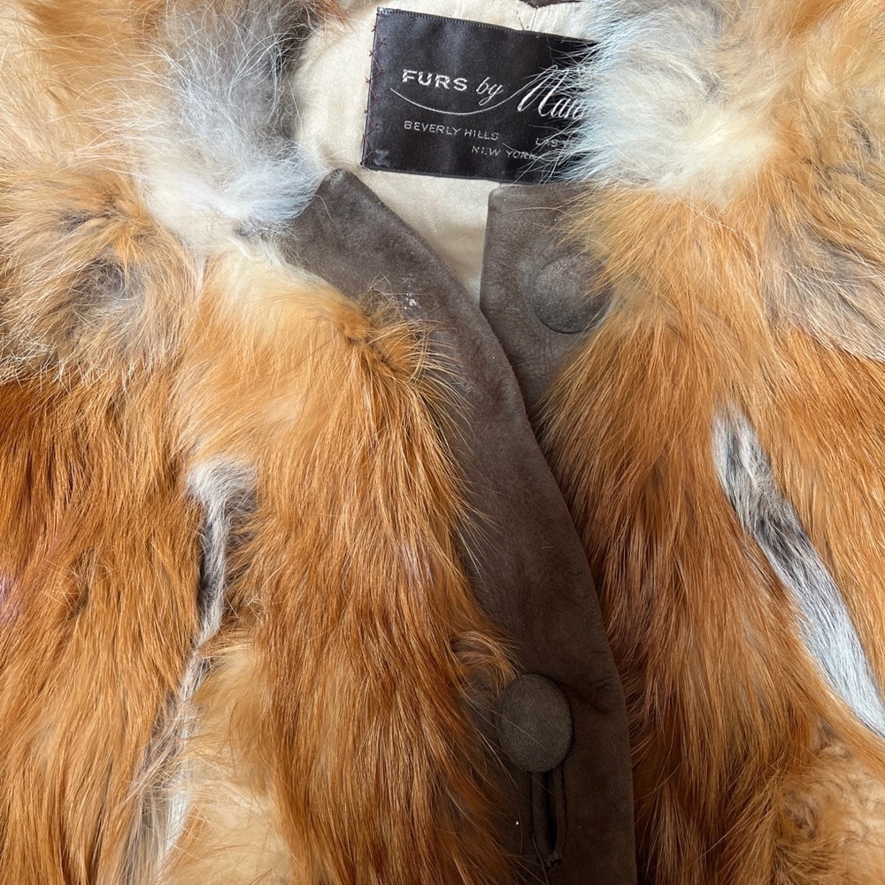 VINTAGE GENUINE FUR COAT LUXURY FURS BY MANNIS SIZE M Button Up Gorgeous - Picture 9 of 14